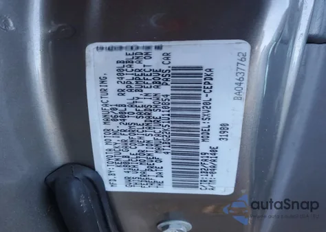 2001 Toyota Camry Ce z USA, uszkodzony, nr VIN 4T1BG22K51U110854